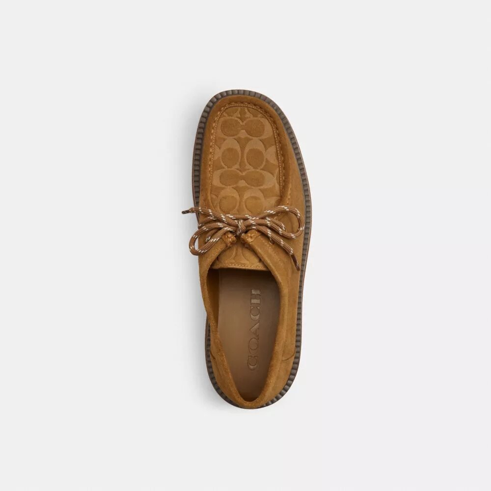 Bottines Chukka en daim emblématique