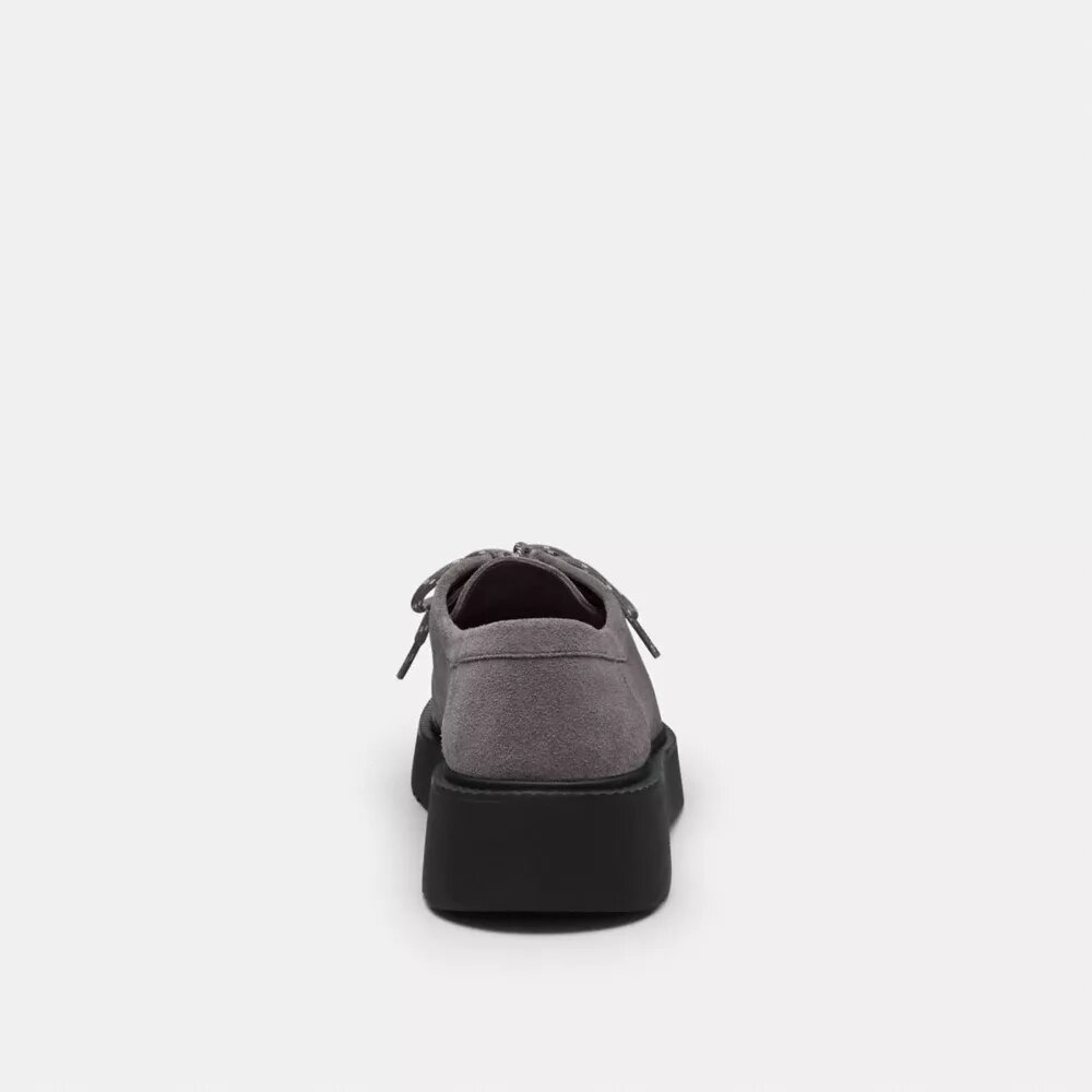 Bottines Chukka en daim emblématique