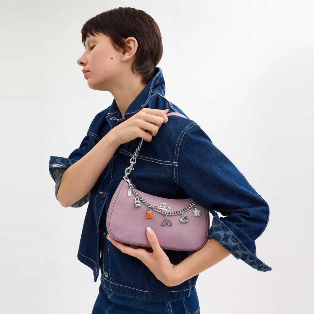 Chaîne Swagger argentée avec Charms