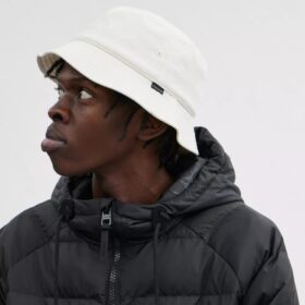 Chapeau bob en denim