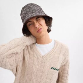 Chapeau bob en jacquard emblématique