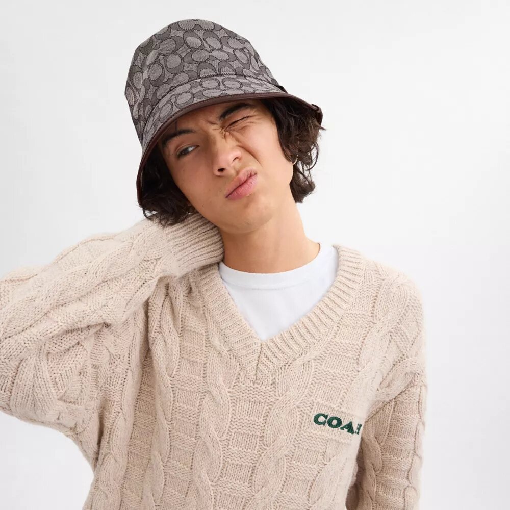 Chapeau bob en jacquard emblématique