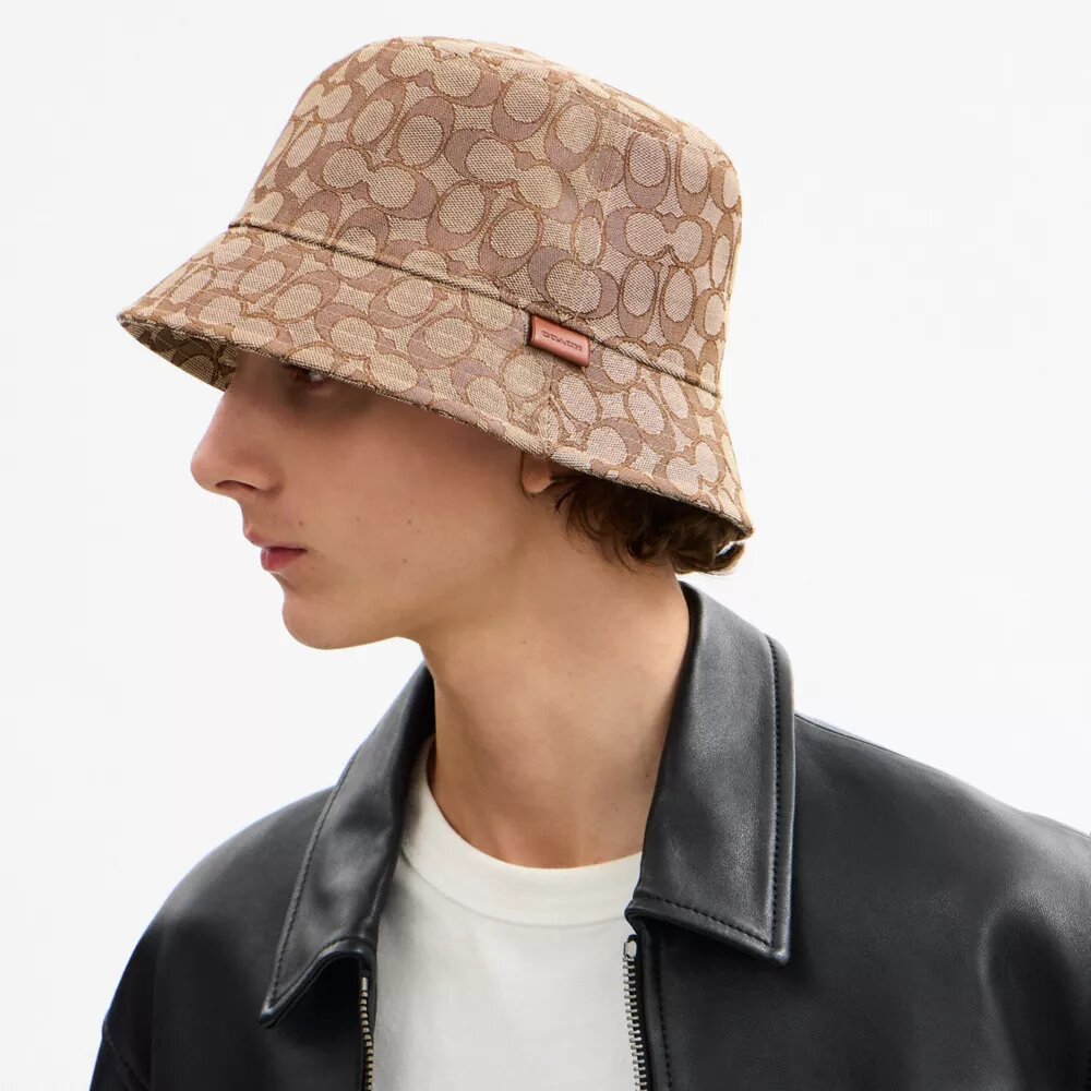 Chapeau bob en jacquard emblématique
