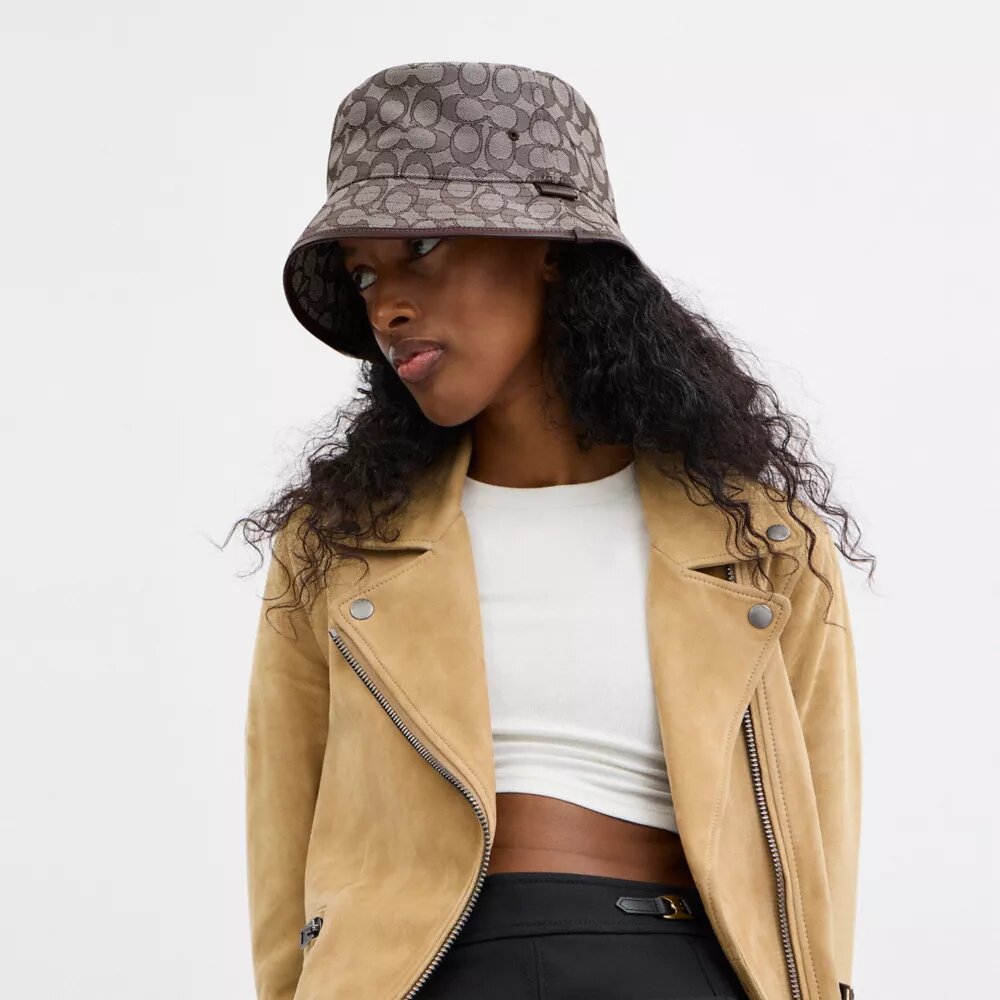 Chapeau bob en jacquard emblématique