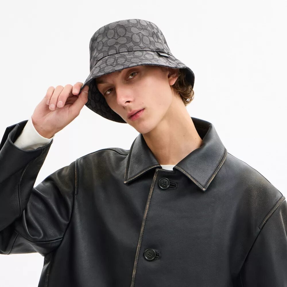Chapeau bob en jacquard emblématique