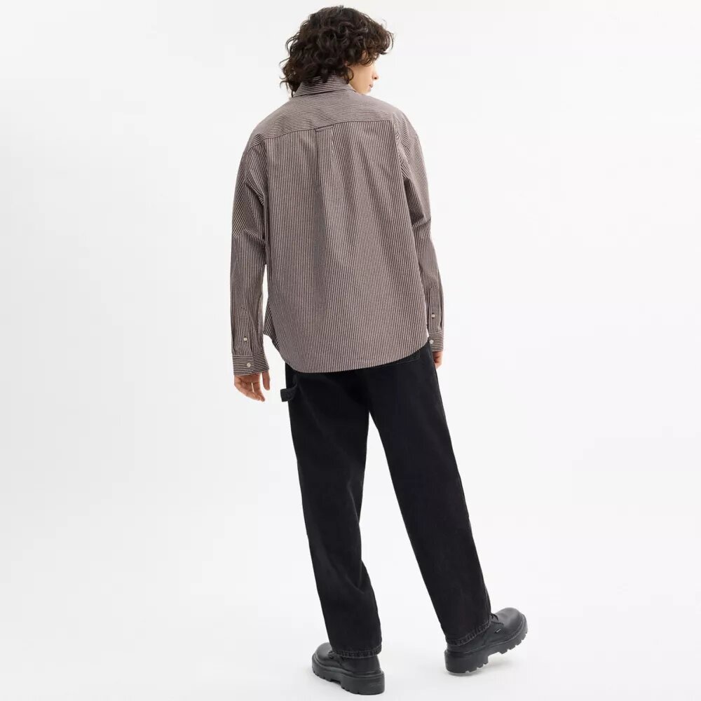 Chemise à manches longues boutonnée
