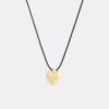 Collier à pendentif en forme de cœur emblématique