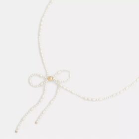 Collier ras-du-cou à nœud en perles