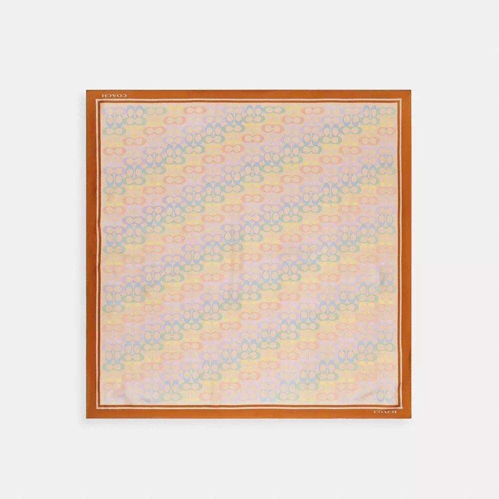 Foulard carré en soie à imprimé arc-en-ciel emblématique