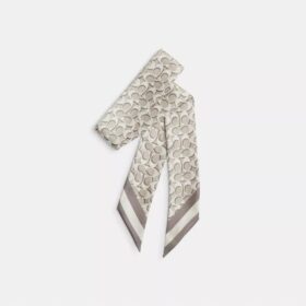 Foulard fin en soie Signature