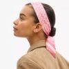 Foulard fin en soie Signature