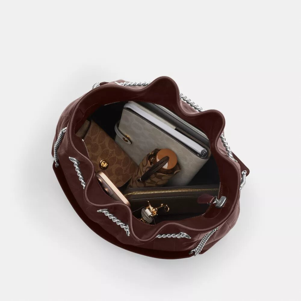 Grand sac porté épaule Evelyn matelassé