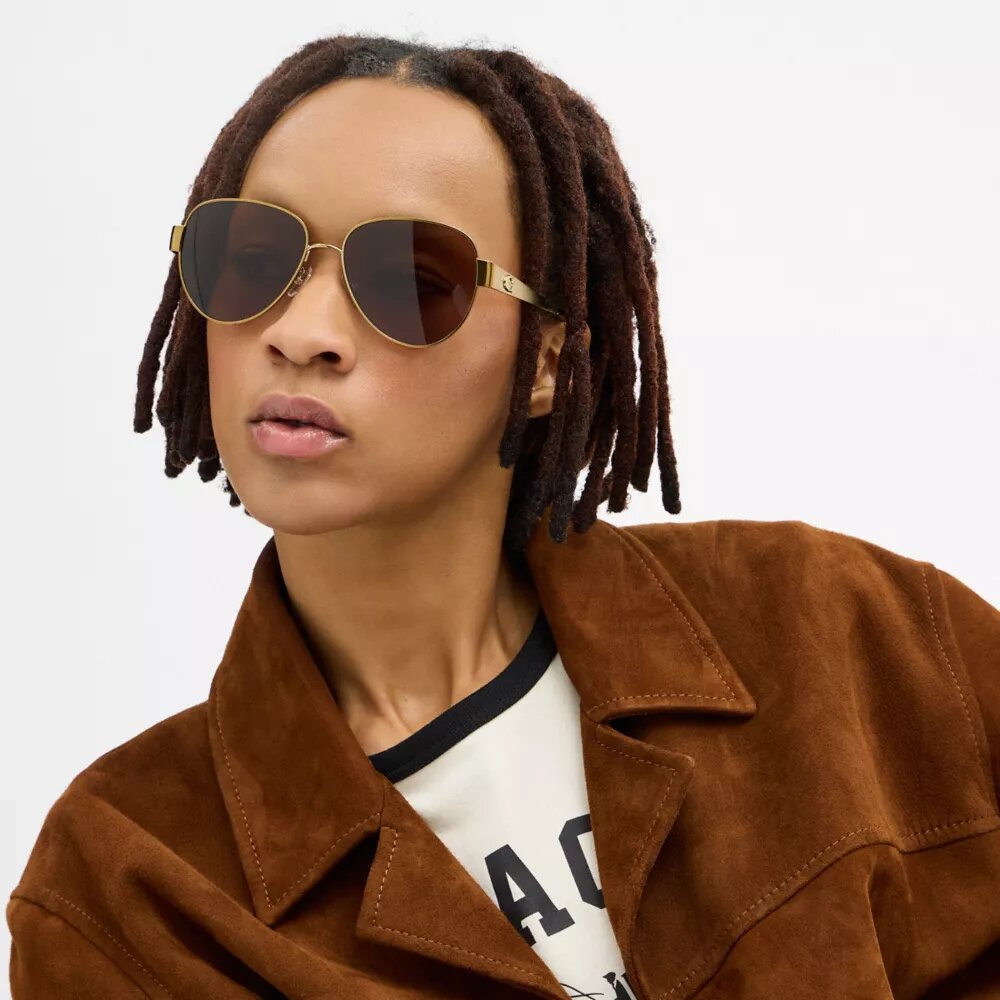 Lunettes de soleil aviateur en métal avec finitions dorées
