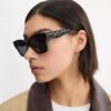Lunettes de soleil carrées matelassées