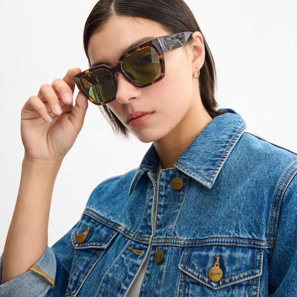 Lunettes de soleil oversize « œil de chat »