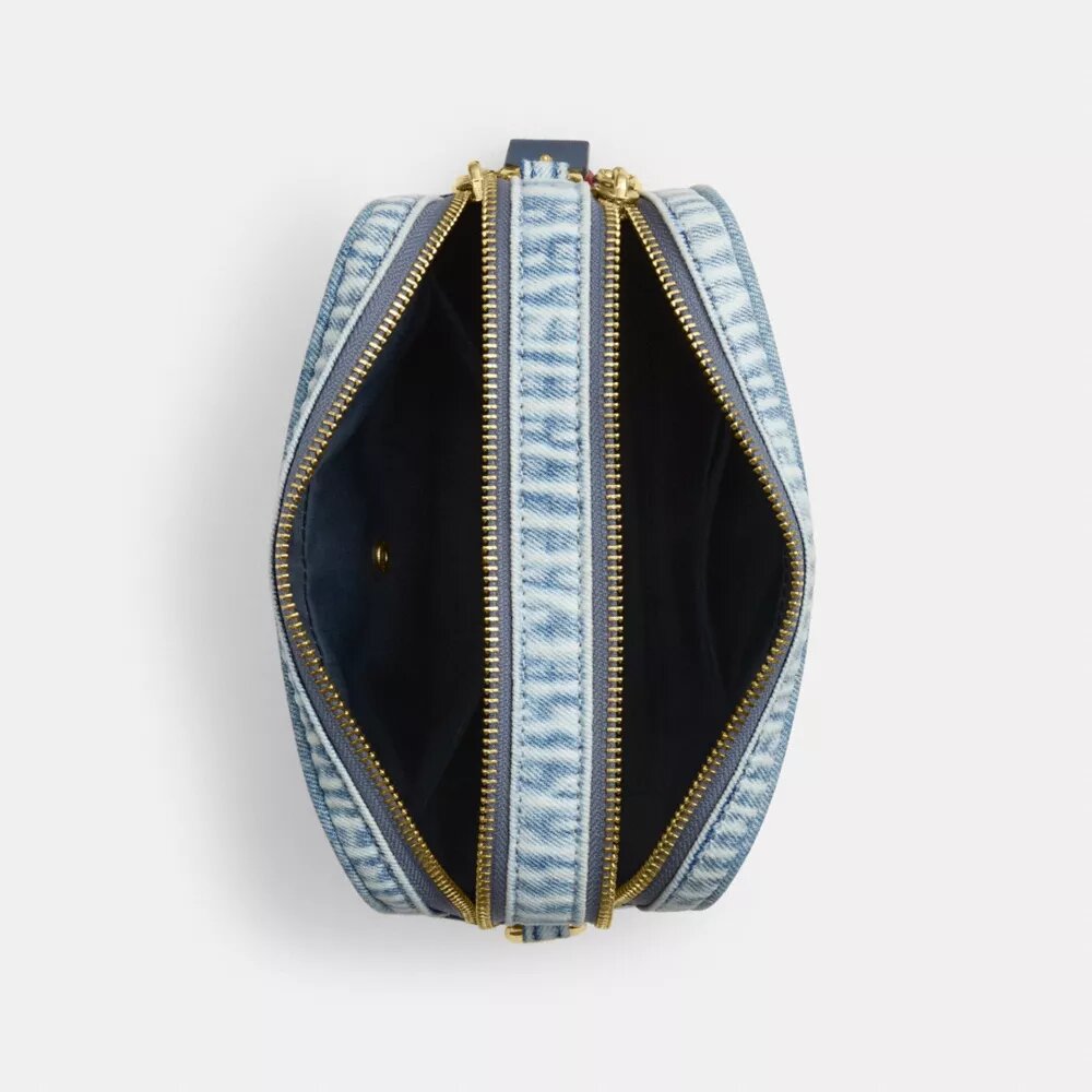 Mini sac bandoulière Carey en denim « Loved » avec Charms