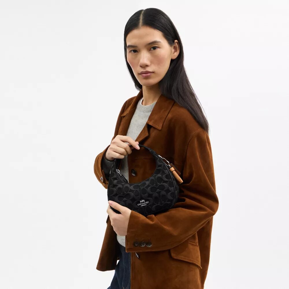 Mini sac bandoulière Carmen en denim emblématique