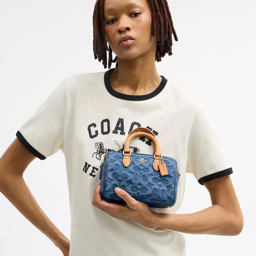 Mini sac bandoulière Rowan en denim emblématique