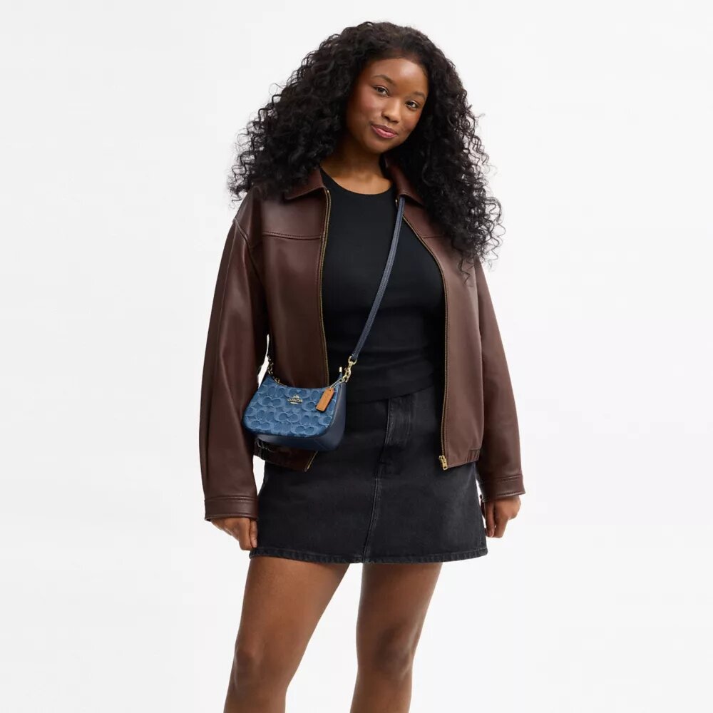 Mini sac à bandoulière Teri en denim emblématique