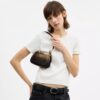 Mini sac à bandoulière Teri en Signature Canvas ombrée