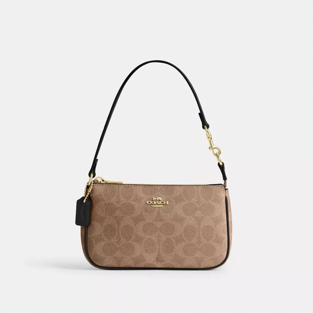 Nolita 19 en Signature Canvas