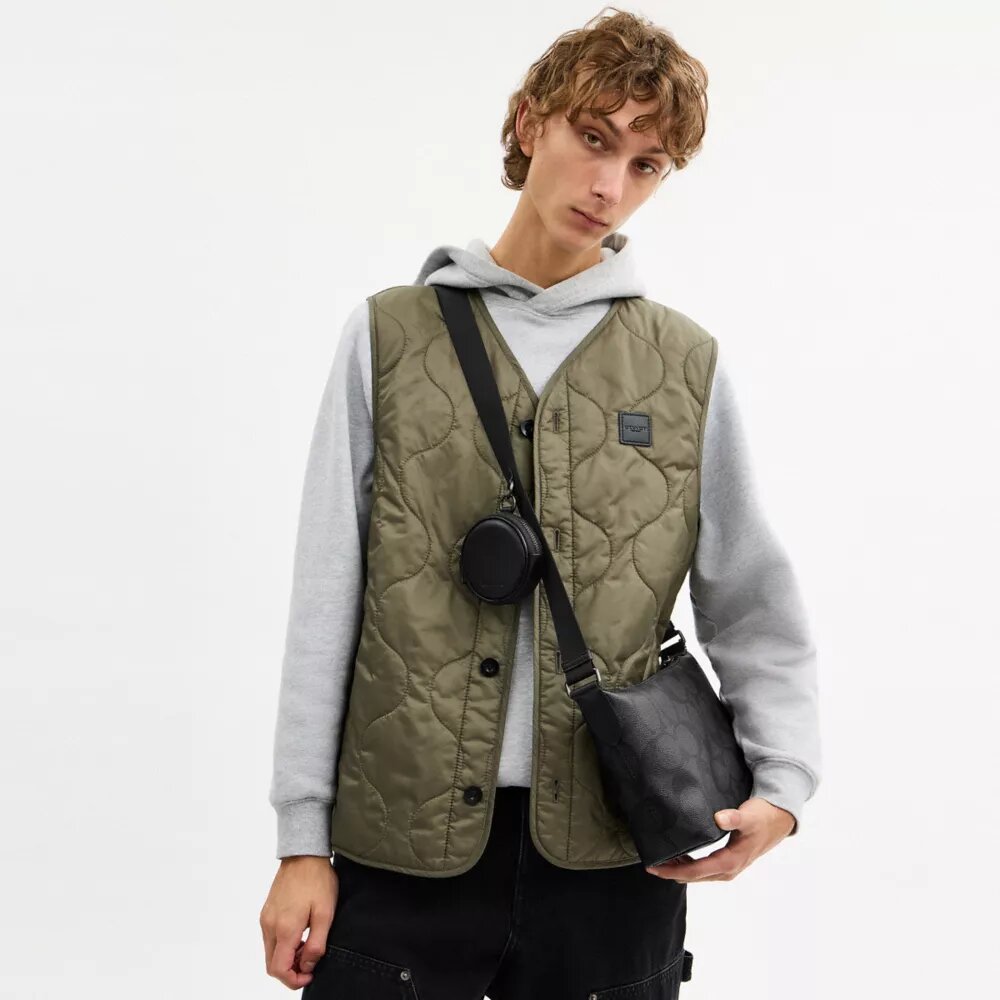 Petit sac bandoulière Finn avec pochette en Signature Canvas