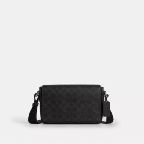 Petit sac bandoulière à rabat Jack en Signature Canvas