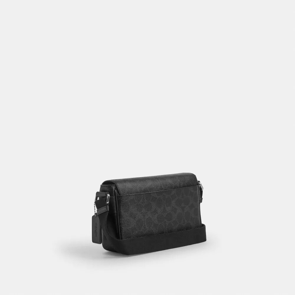 Petit sac bandoulière à rabat Jack en Signature Canvas