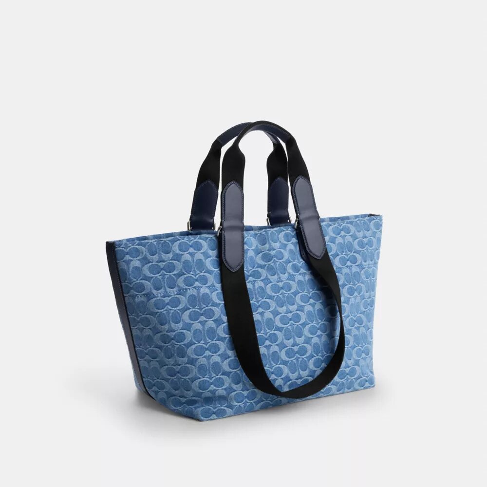 Petit sac cabas de voyage en denim emblématique