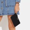 Petite pochette dragonne Essential