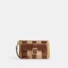 Pochette dragonne Ashton avec patchwork rayé