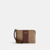 Pochette dragonne avec fermeture à glissière en coin en Signature Canvas à rayures