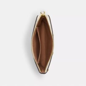 Pochette dragonne à fermeture éclair dans le coin avec rivets en forme de cœur