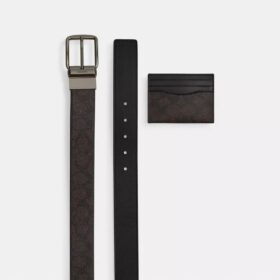 Porte-cartes et ceintures présentés dans un coffret en Signature Canvas