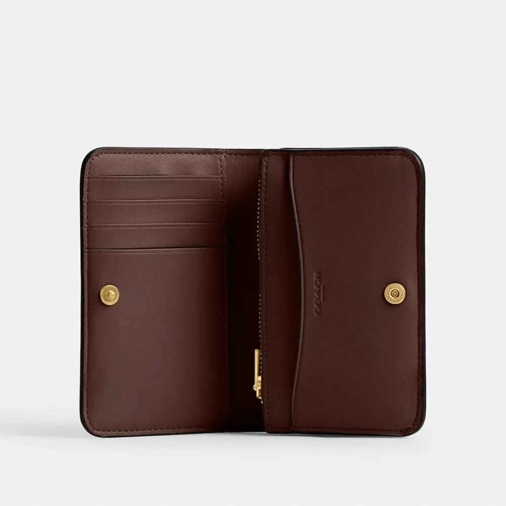 Porte-cartes fin et indispensable