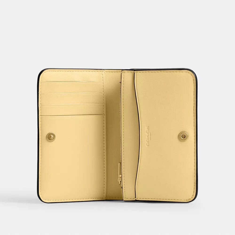 Porte-cartes fin et indispensable