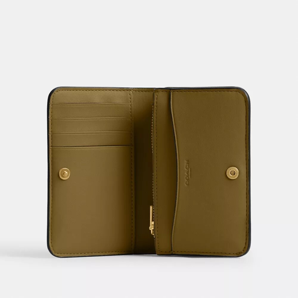 Porte-cartes fin et indispensable