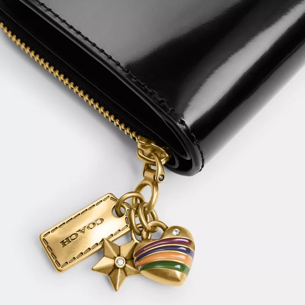 Portefeuille essentiel avec Charms