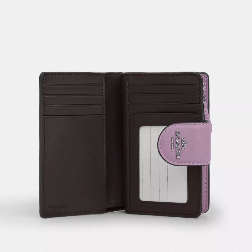 Portefeuille moyen à fermeture éclair d'angle en cuir emblématique
