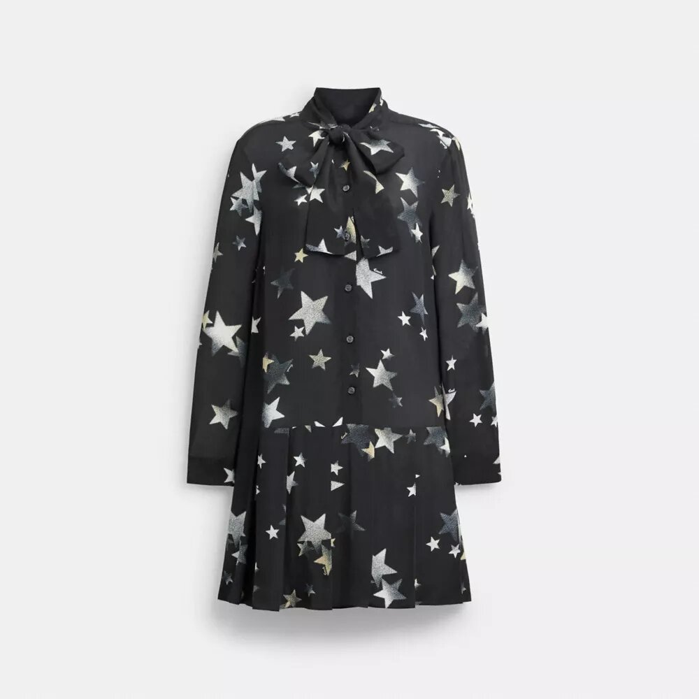 Robe à étoiles et col noué