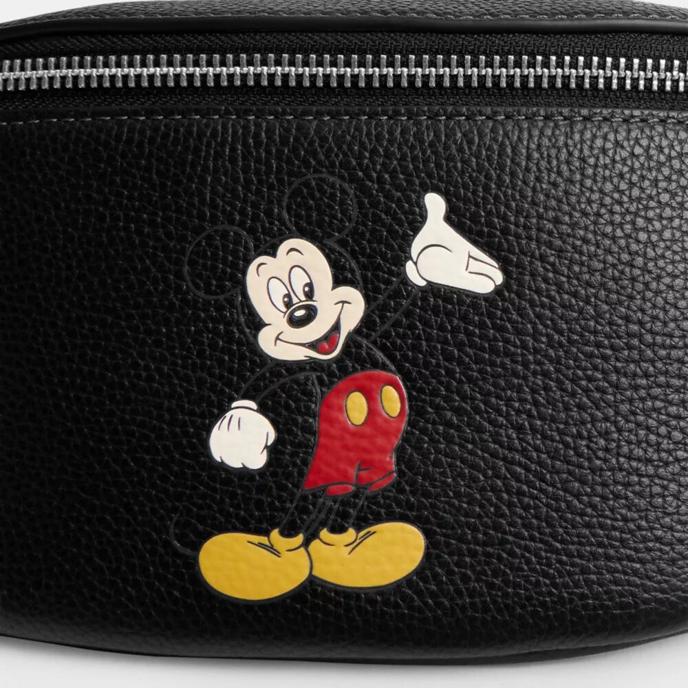 Sac banane Disney X Coach Charter 7 avec Mickey Mouse