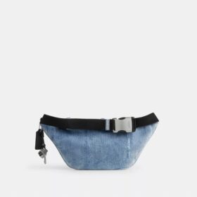 Sac banane Travis 35 en denim usé avec Charms