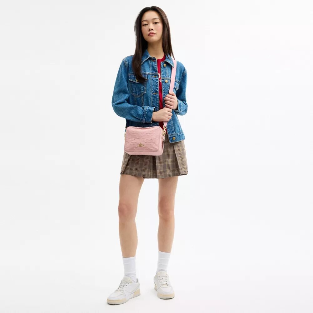 Sac bandoulière Carey en denim emblématique