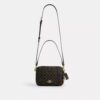 Sac bandoulière Carey en Signature Canvas avec Charms