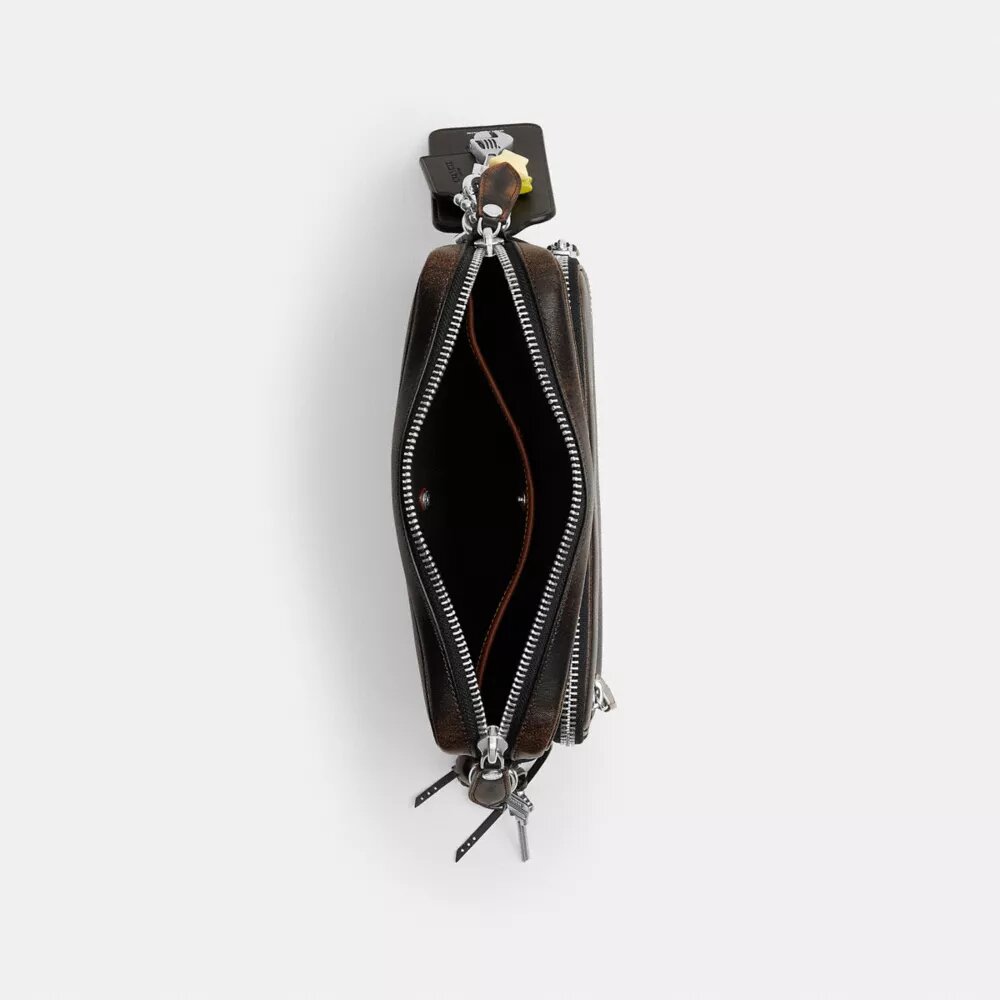 Sac bandoulière Dakota en cuir patiné avec Charms