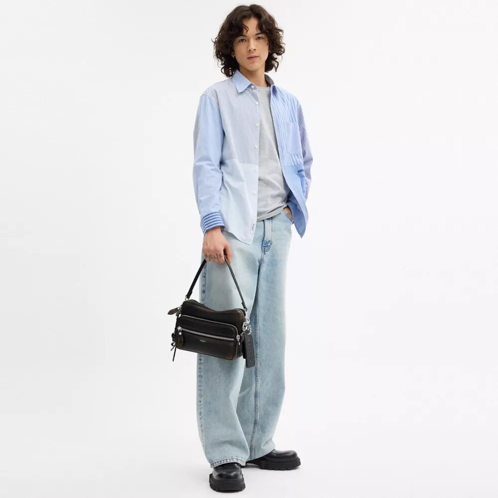 Sac bandoulière Dakota en cuir patiné avec Charms