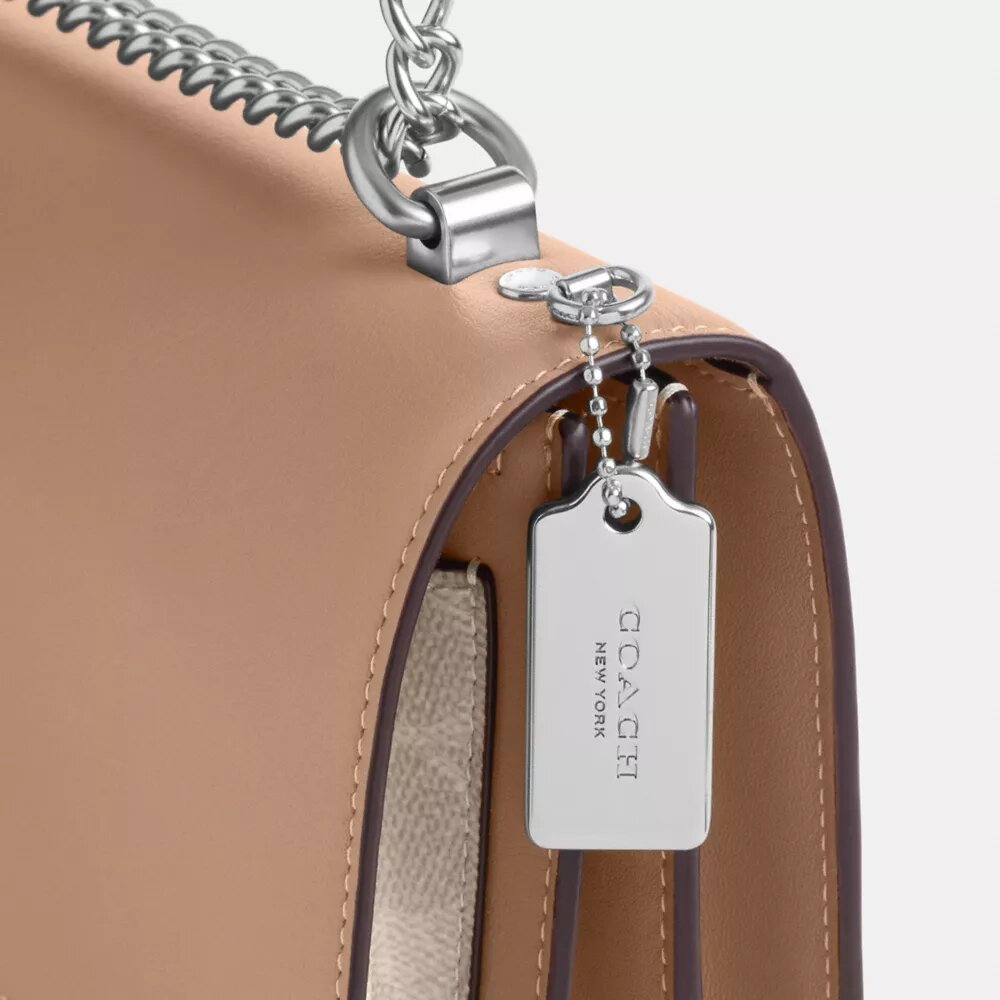 Sac bandoulière Klare en Signature Canvas