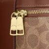 Sac à bandoulière Rainer 18 en Signature Canvas