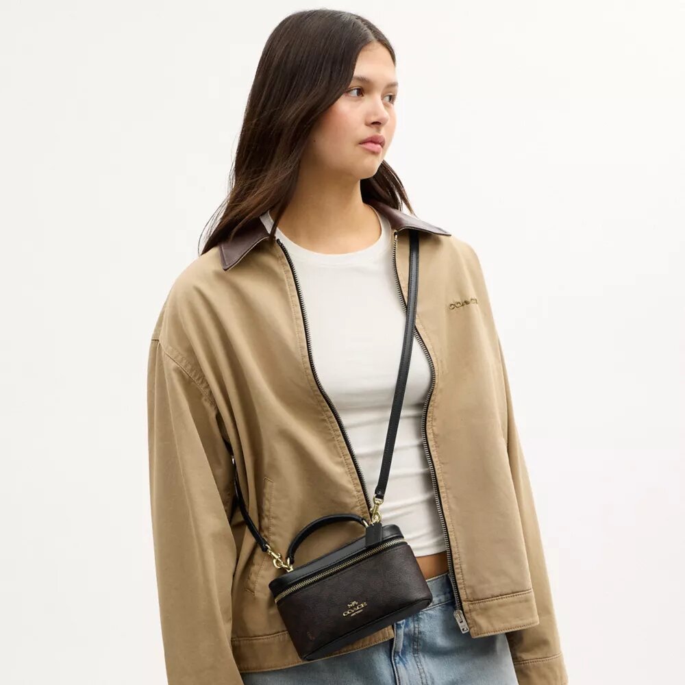 Sac à bandoulière Rainer 18 en Signature Canvas