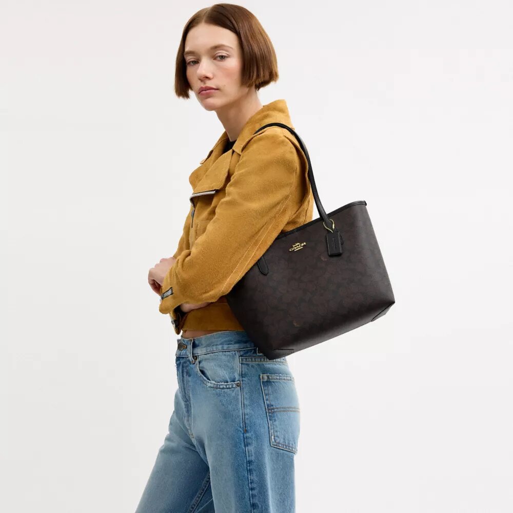 Sac cabas City moyen en Signature Canvas